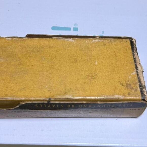 VTG Bostitch B8 Staples Opened Box Office Supply Collectible - Picture 5 of 6